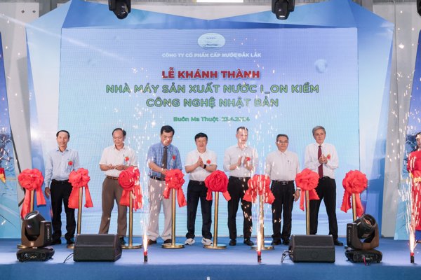 KHÁNH THÀNH NHÀ MÁY VÀ RA MẮT SẢN PHẨM NƯỚC UỐNG ION KIỀM CAO CẤP KUROBA VÀ NƯỚC UỐNG ĐÓNG CHAI CAO CẤP DANI